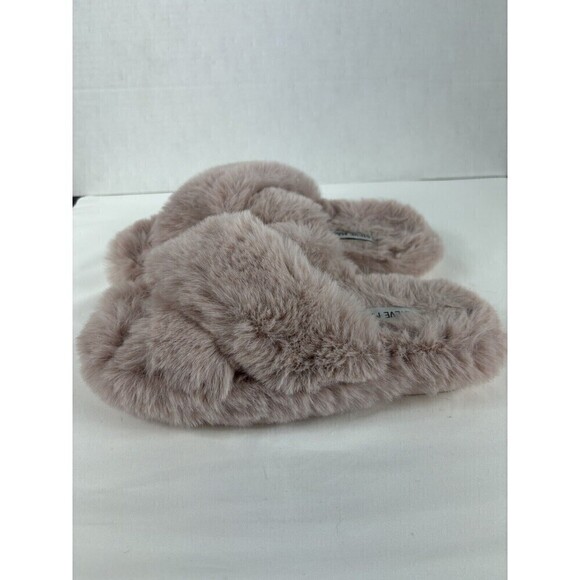 Steve Madden Furry Slippers Pink Blush Size 7 Size 8 Fuzzy Faux Fur Criss Cross - Picture 1 of 9